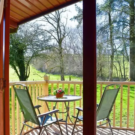 Secluded Pine Lodge 2 Wigton Exterior photo
