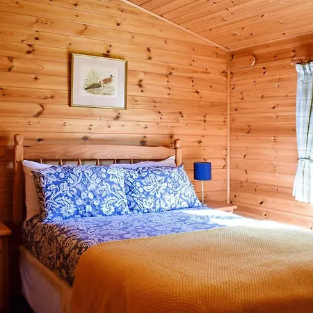 Secluded Pine Lodge 2 Wigton Exterior photo
